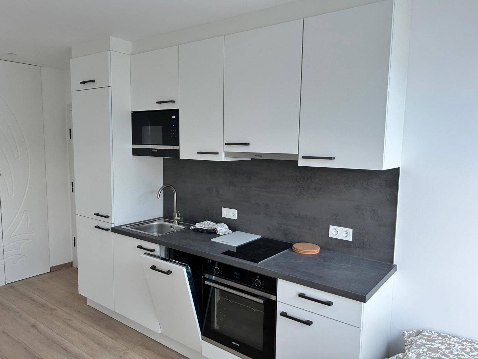 Asp Modern Apartments With Balcony & Free Parking Wina Bagian luar foto