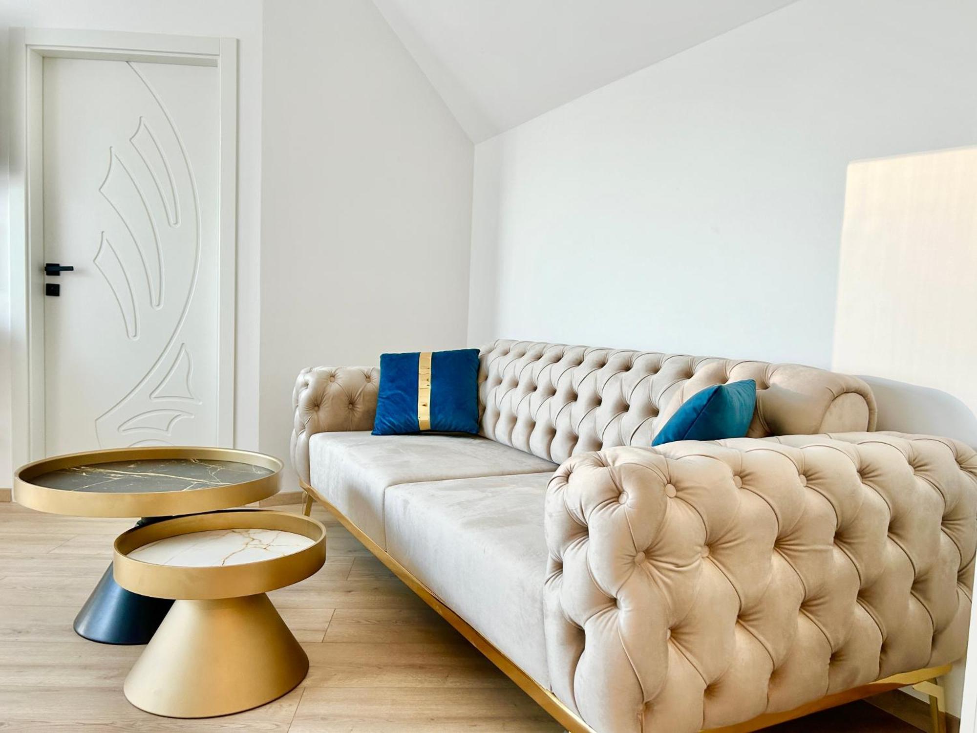 Asp Modern Apartments With Balcony & Free Parking Wina Bagian luar foto